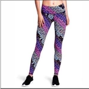 Victoria Secret Knock Out Leggings
